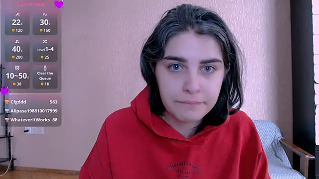 Snapshot of _Roselina_ chatting on October 27, 2025, 7:01 am Roselina online show from October 27, 2025, 7:01 am