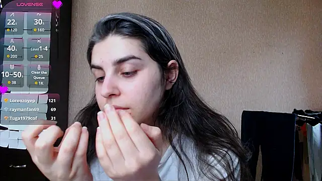 Snapshot of _Roselina_ chatting on January 13, 2026, 11:59 am Roselina online show from January 13, 2026, 11:59 am