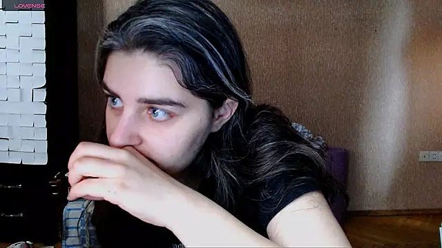 Snapshot of _Roselina_ chatting on February 12, 2026, 11:16 am Roselina online show from February 12, 2026, 11:16 am