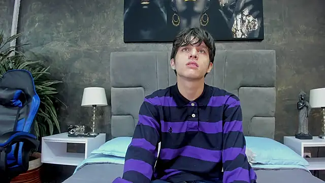 bruce hans online show from October 17, 2025, 11:46 am