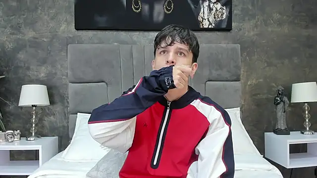 bruce hans online show from November 5, 2025, 11:32 am