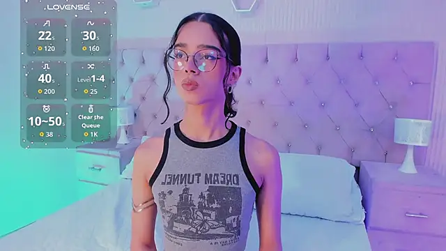 MattThompsonn online show from September 16, 2025, 9:49 pm