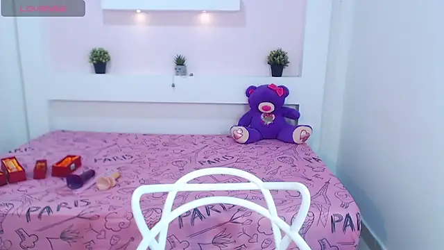 IslaBlaze online show from March 7, 2025, 12:56 pm