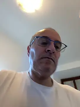 sempreilmio2 online show from February 11, 2025, 7:05 pm