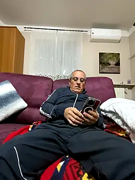 sempreilmio2 online show from October 5, 2025, 8:40 pm