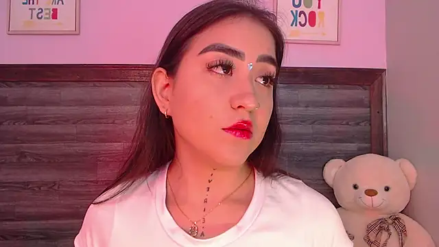 AdaaMillan online show from January 13, 2026, 8:25 pm