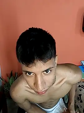 matteo rivas online show from February 9, 2025, 5:19 am