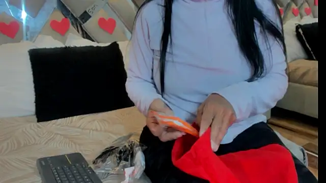 raquell moore online show from February 20, 2025, 7:23 am