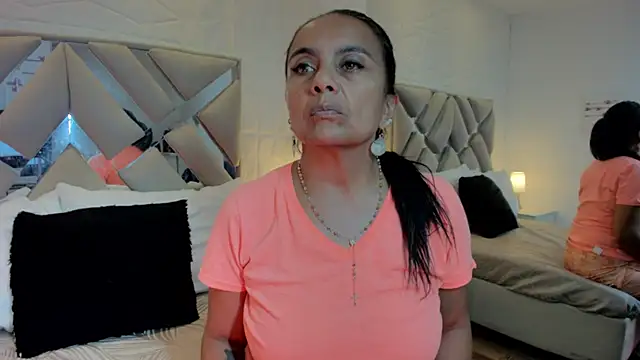 raquell moore online show from March 9, 2025, 5:06 pm