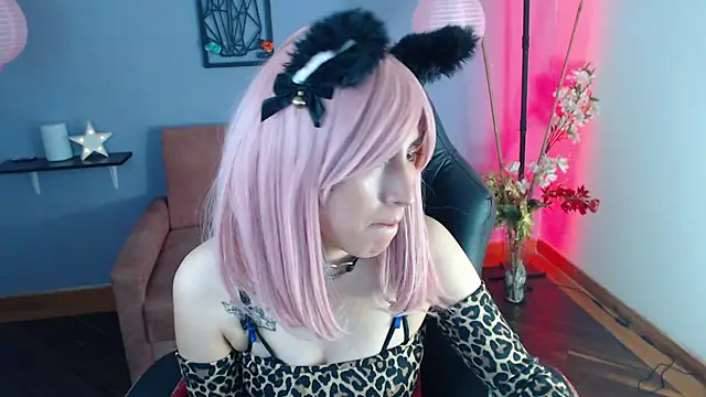 miss moonlight online show from January 17, 2025, 9:50 pm