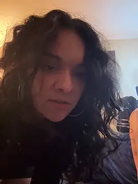 hornycouple818 online show from September 26, 2025, 9:46 am