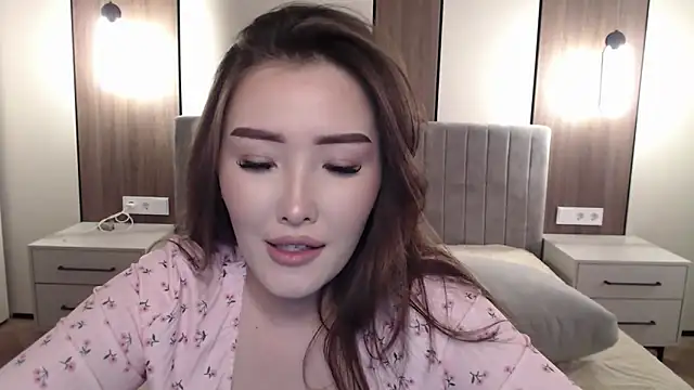 Snapshot of mystiksirenn chatting on January 6, 2026, 9:57 am mystiksirenn online show from January 6, 2026, 9:57 am