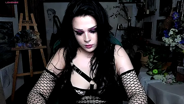 Rouz Farrel online show from October 5, 2025, 12:47 pm