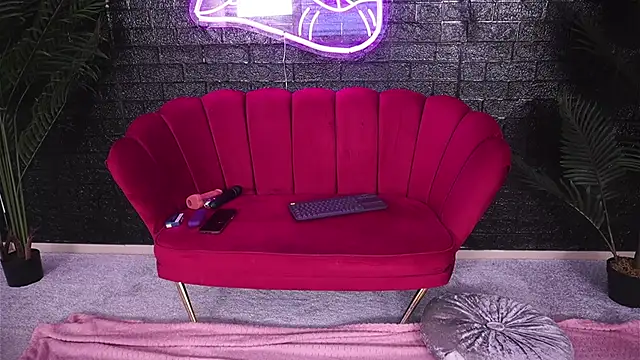 Annabellerise online show from September 10, 2025, 4:12 am