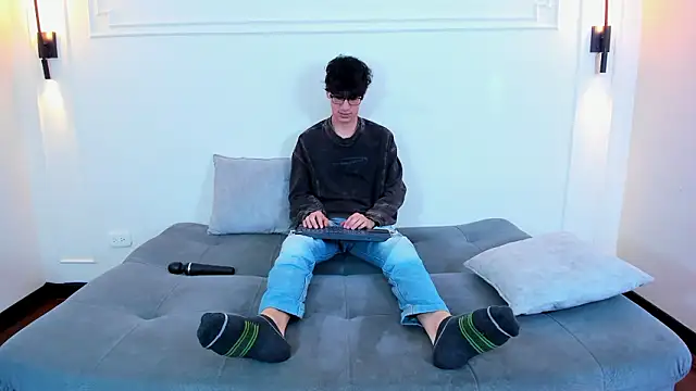 Cum hunters online show from February 14, 2026, 3:14 am