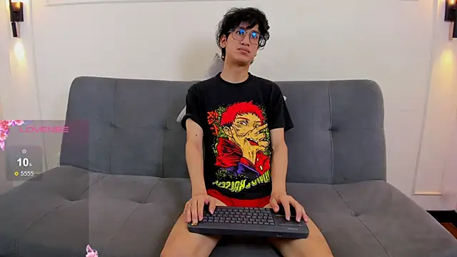 Snapshot of Cum_hunters chatting on June 28, 2026, 3:23 am Cum hunters online show from June 28, 2026, 3:23 am