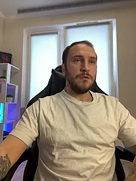  XxX-XxX  online show from March 12, 2025, 1:19 pm