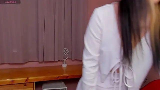 too sexxxy online show from January 27, 2025, 7:24 pm