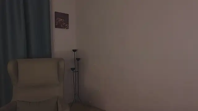 too sexxxy online show from November 24, 2025, 4:18 pm