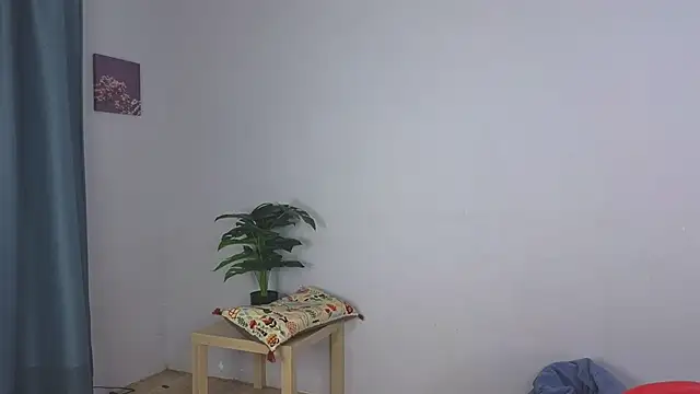 too sexxxy online show from March 21, 2026, 12:10 pm