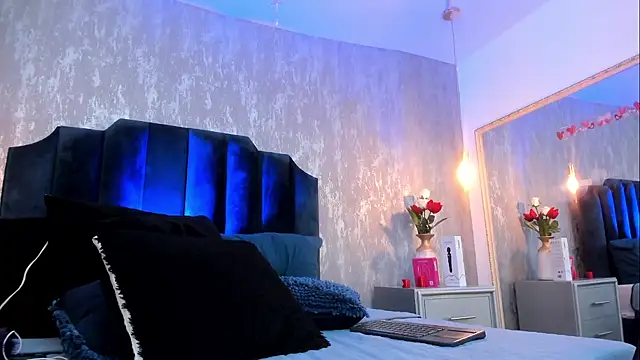 Isis ariany  online show from November 4, 2025, 12:37 pm