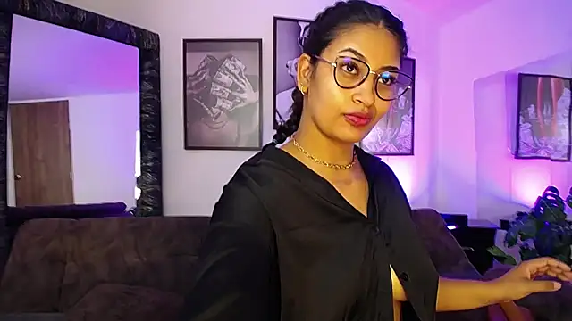 loretahorny online show from January 7, 2026, 1:24 pm