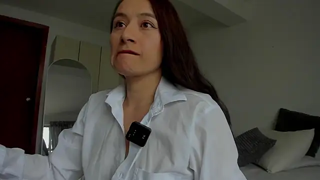 Andrewine89 online show from November 4, 2025, 8:30 pm