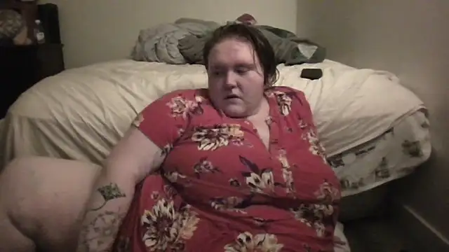 CorgiGodez98 online show from September 27, 2025, 5:56 am