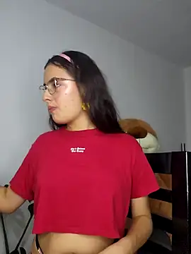 baaby-miiaa online show from February 9, 2025, 3:11 am