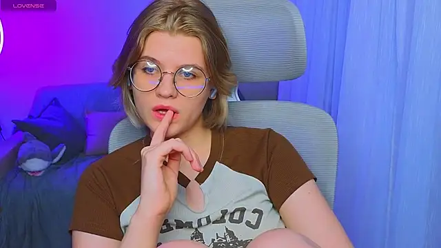  JessieVibes online show from March 11, 2025, 3:45 pm