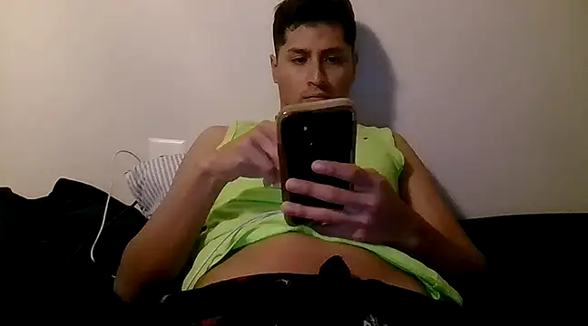 PerroDemonioHot online show from February 5, 2025, 1:47 am