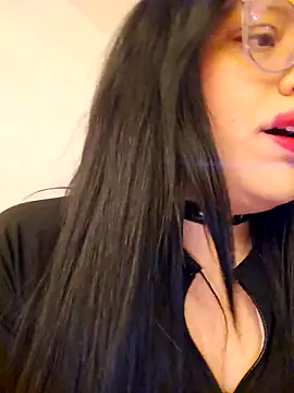 katrina29 online show from February 12, 2025, 3:40 am