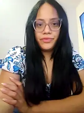 katrina29 online show from February 19, 2025, 3:27 pm