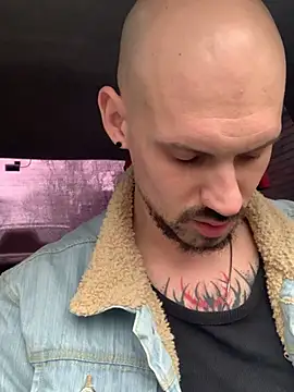 AssHunter4k online show from February 27, 2025, 11:52 am