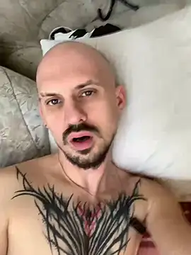 AssHunter4k online show from March 22, 2025, 10:17 am