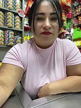 Miia Jazmin online show from April 18, 2026, 10:10 pm