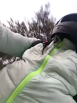 Snapshot of Raziv_komal143 chatting on January 21, 2025, 12:29 pm Raziv komal143 online show from January 21, 2025, 12:29 pm