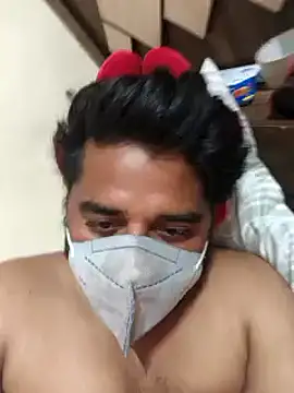 Snapshot of Raziv_komal143 chatting on February 4, 2025, 5:42 am Raziv komal143 online show from February 4, 2025, 5:42 am