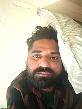 Snapshot of Raziv_komal143 chatting on February 26, 2025, 11:20 am Raziv komal143 online show from February 26, 2025, 11:20 am