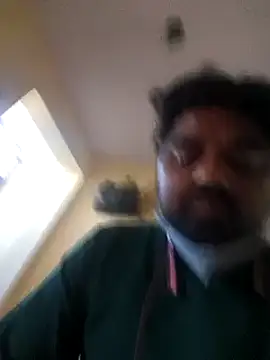 Snapshot of Raziv_komal143 chatting on March 6, 2025, 11:25 am Raziv komal143 online show from March 6, 2025, 11:25 am