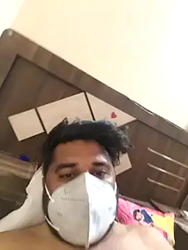 Snapshot of Raziv_komal143 chatting on March 10, 2025, 11:06 pm Raziv komal143 online show from March 10, 2025, 11:06 pm