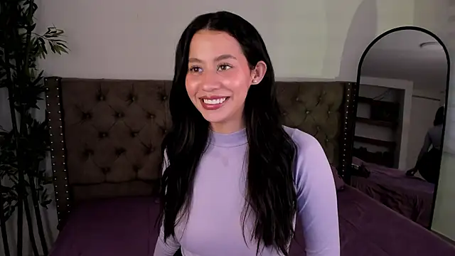 hannah brady online show from February 7, 2025, 8:31 pm