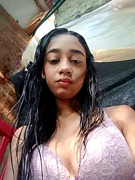 Zoe Sweett18 online show from January 18, 2025, 1:08 pm