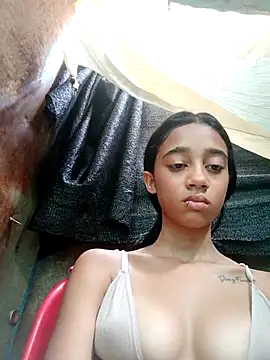 Zoe Sweett18 online show from March 20, 2025, 12:53 pm