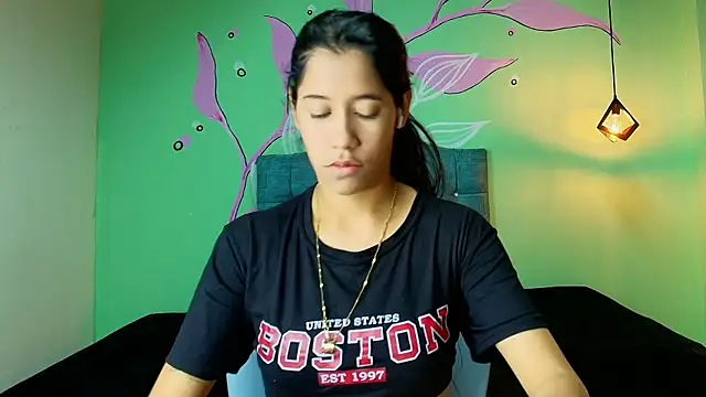 Connie Bell online show from November 30, 2025, 2:10 pm