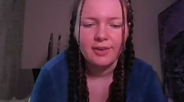 VenusandIppy online show from March 4, 2025, 2:10 pm