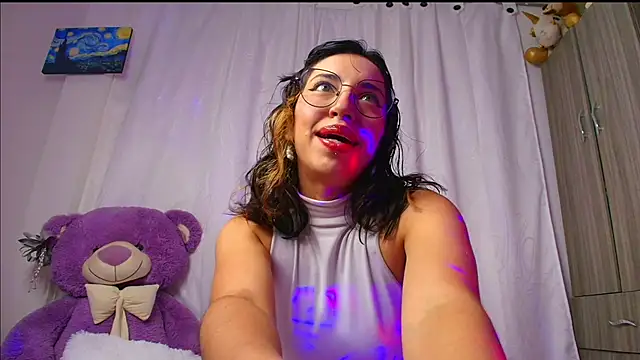 MiaFlamesxxx online show from September 20, 2025, 12:44 am