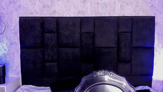 mallory dietlinde online show from March 8, 2025, 12:09 pm