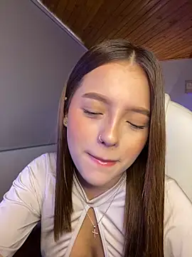 Sofia18 pinkk online show from September 22, 2025, 10:12 pm