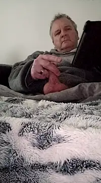 Snapshot of Paolo7619 chatting on February 11, 2025, 8:26 am Paolo7619 online show from February 11, 2025, 8:26 am